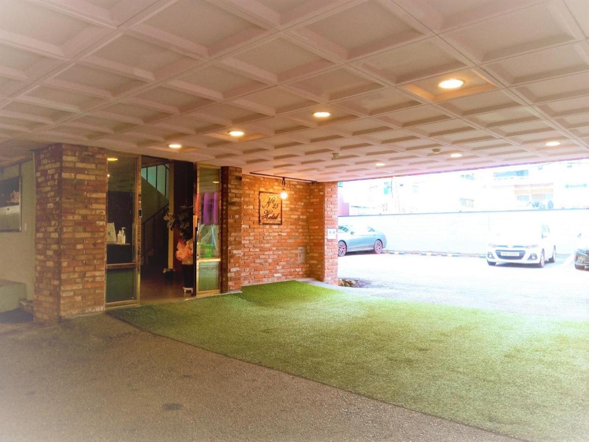No25 Hotel Yeonsan Μπουσάν Εξωτερικό φωτογραφία